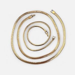 Vintage Napier Flat Herringbone Gold‎ Necklace Napier Lot Of 2 5mm 3.5mm
